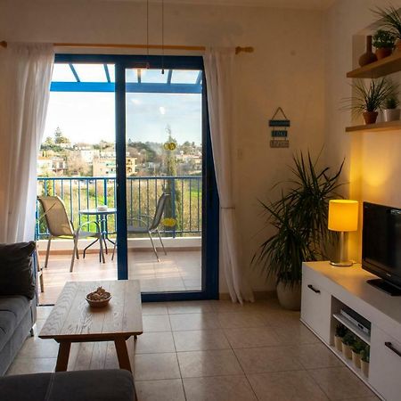 Ron'S Pergola Apartment Pafos Dış mekan fotoğraf