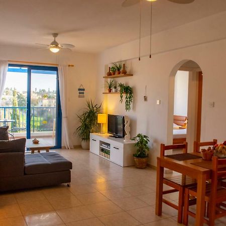 Ron'S Pergola Apartment Pafos Dış mekan fotoğraf