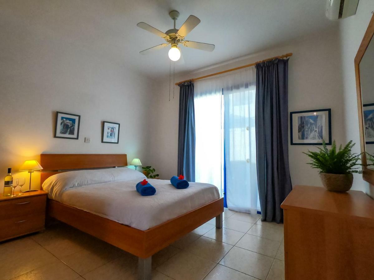 Ron'S Pergola Apartment Pafos Dış mekan fotoğraf